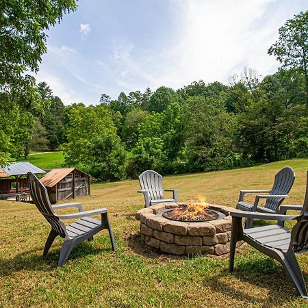 Mountain Haven Dragon'S Nest Cabin Robbinsville Exterior photo